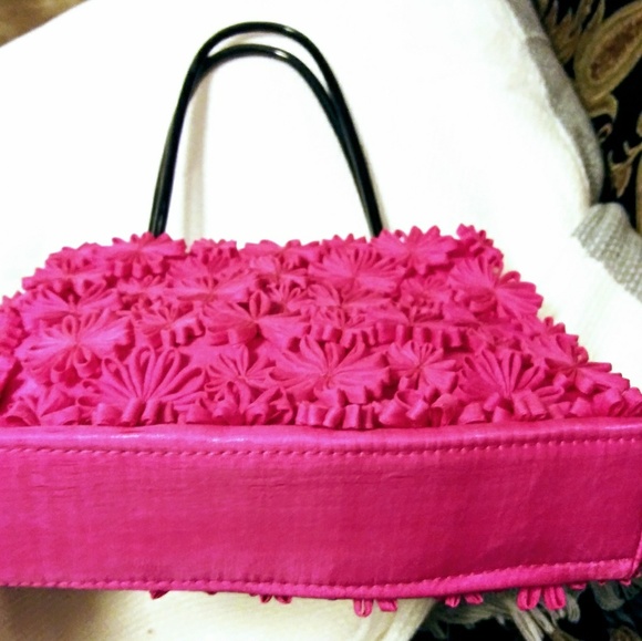 Beautiful Unique Little Cute Handbag - Picture 5 of 5